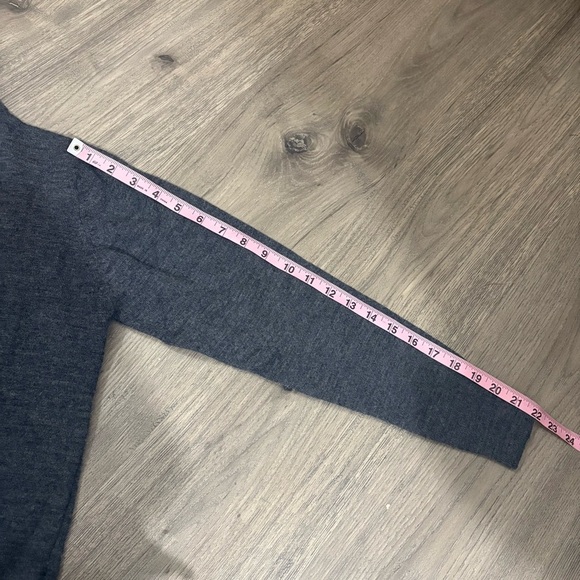 Vtg Spiegel 100% Merino Wool Turtleneck Sweater Gray Women’s Sz S Classic 90s - Picture 8 of 11